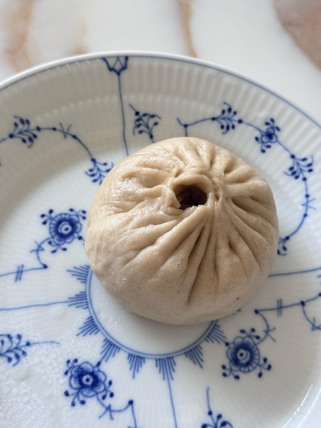 鲜美多汁的洋葱牛肉包子