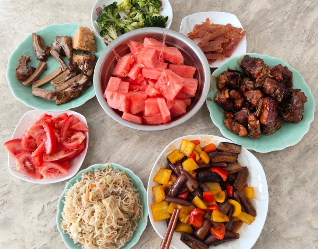 糖醋排骨（用少油，不炒糖色，家常做法，通俗易懂，甜酸适口）