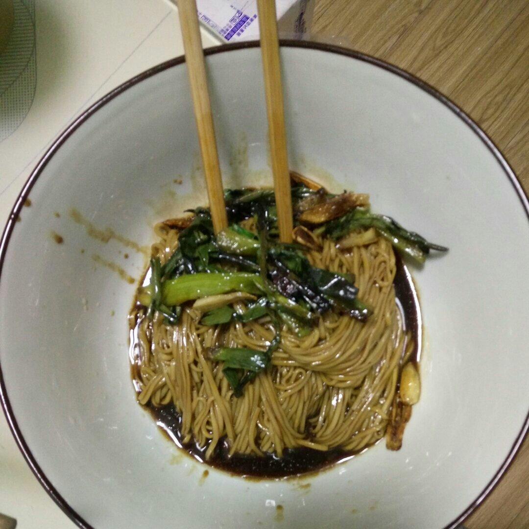 教你做香到舔盘子的灵魂葱油拌面🍜