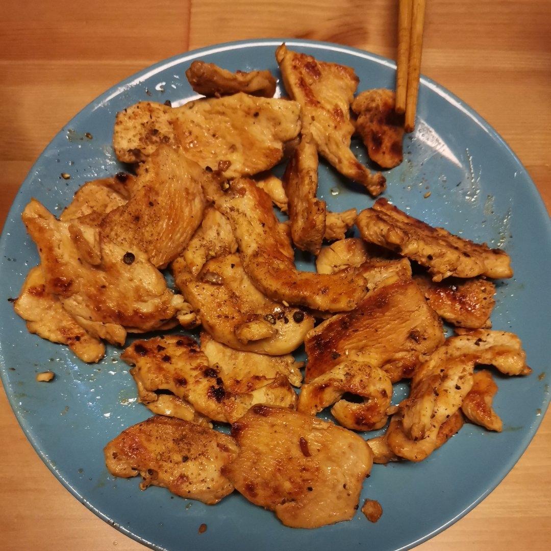 减脂期最爱的香煎鸡胸肉｜超好吃