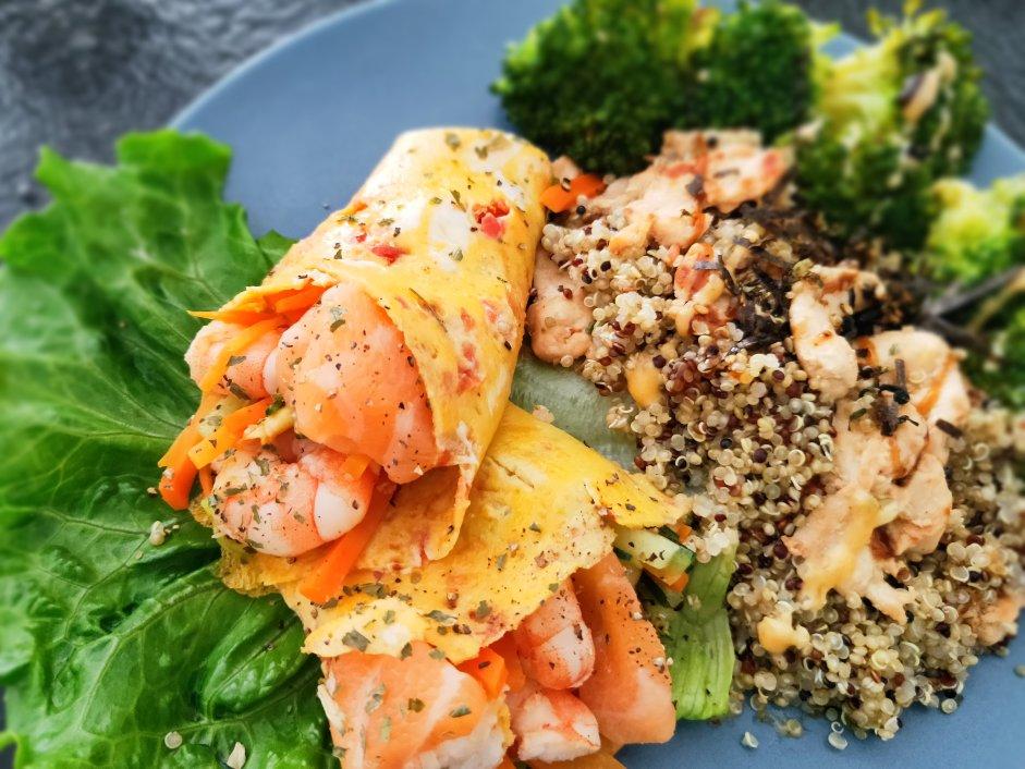 火腿生菜紫甘蓝鸡蛋卷饼