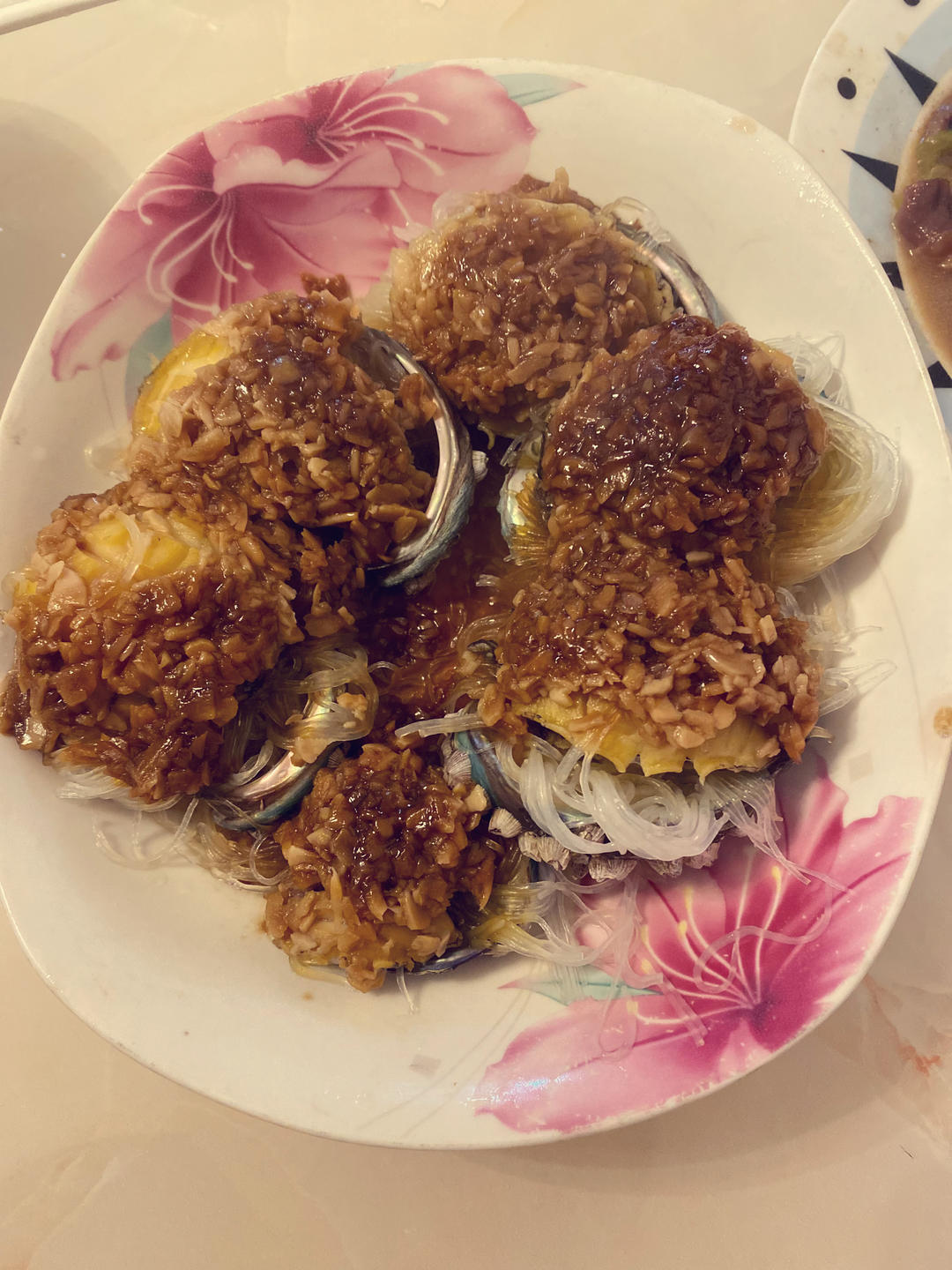 蒜蓉粉丝蒸鲍鱼