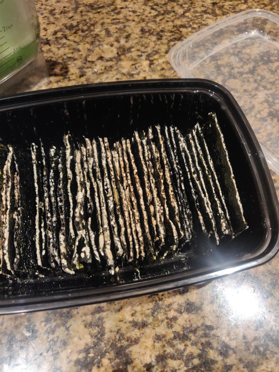 芝麻夹心海苔脆片（儿童即食零食）