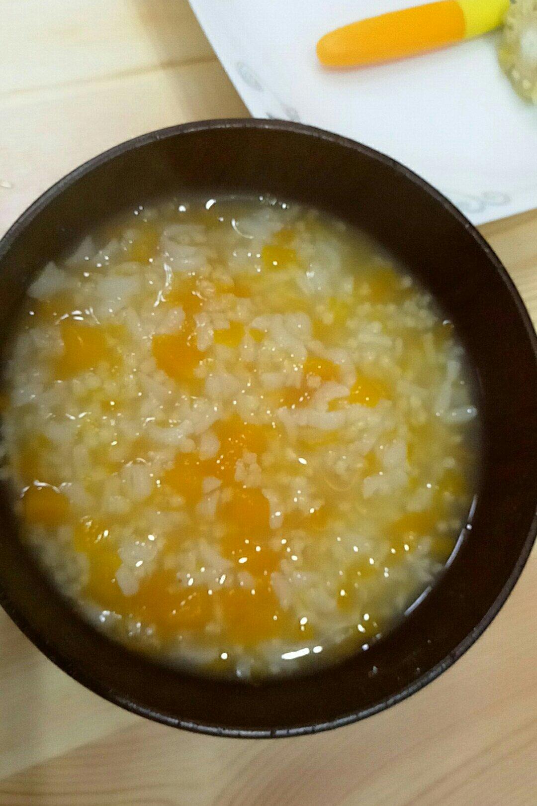 粥 南瓜粥 严妞妞做的南瓜粥 南瓜,大米                  综合评分