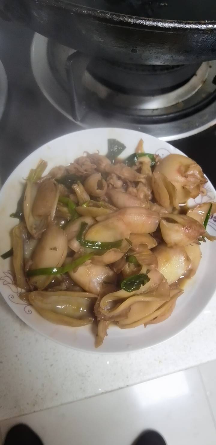 好吃到葱都吃光光的 葱爆小鱿鱼