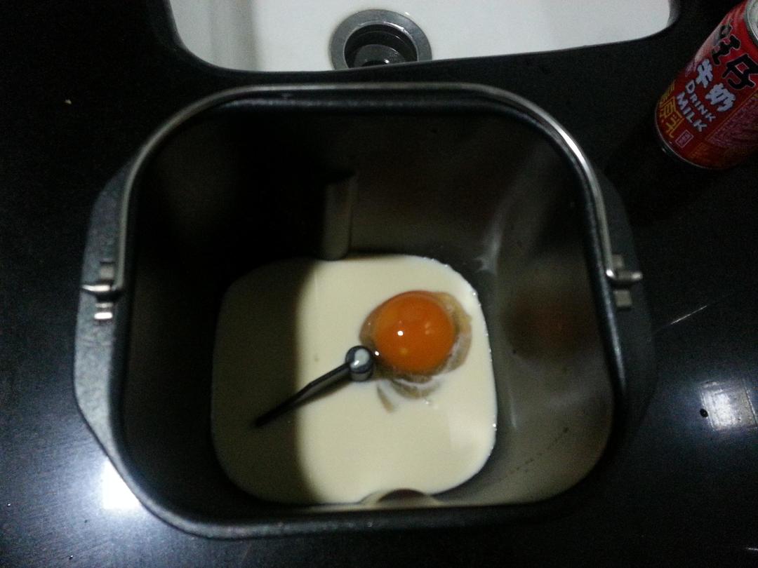 纯奶手撕吐司的做法 步骤1