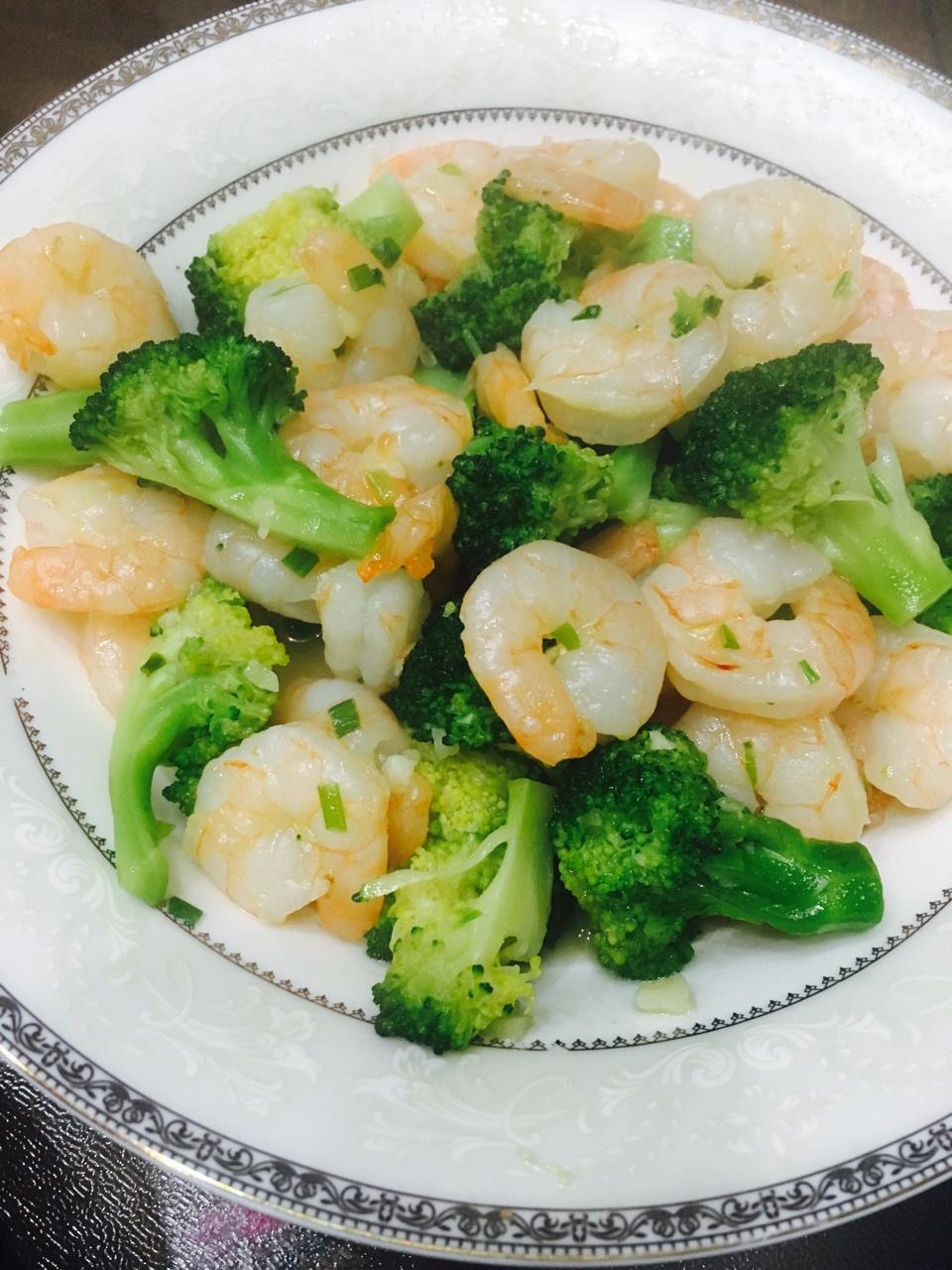 西兰花炒虾仁