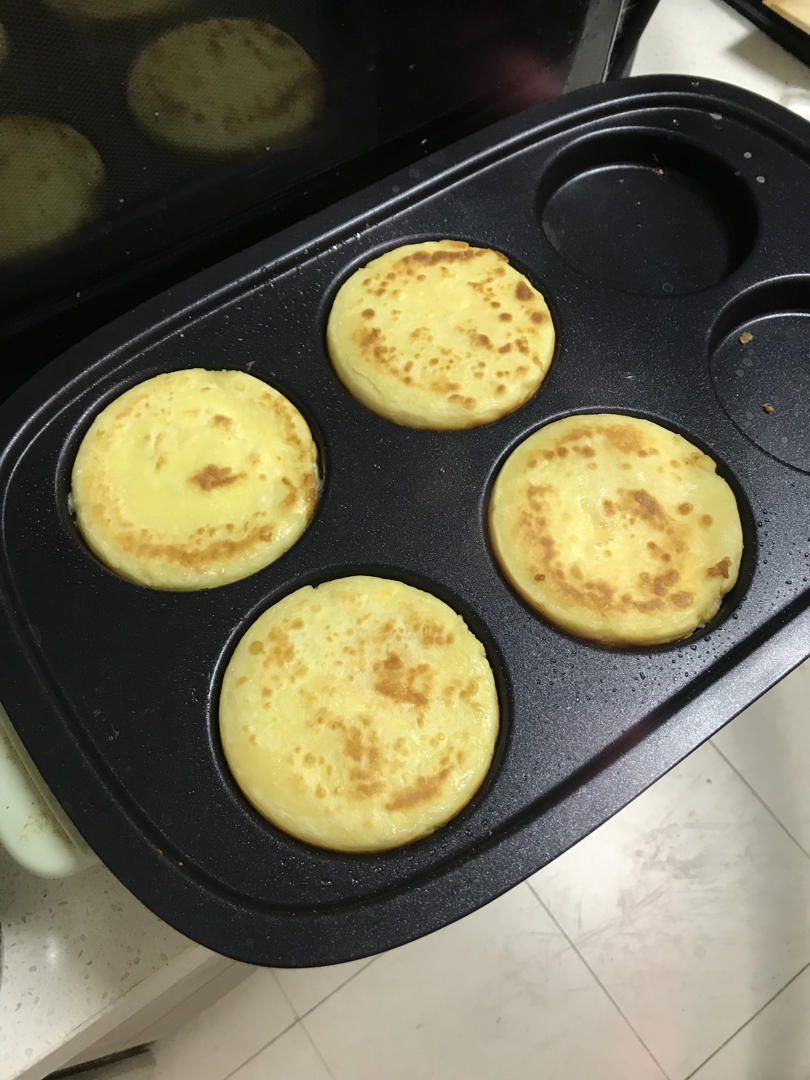 早餐霸王~沉甸甸鸡蛋汉堡