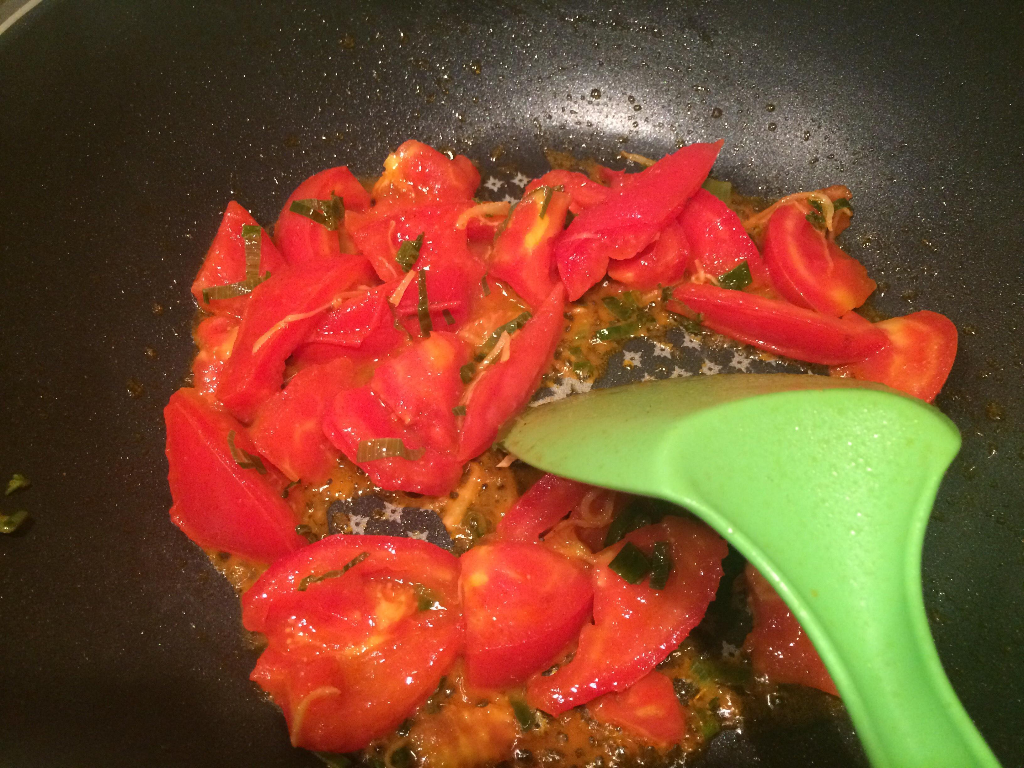 蔬菜汤（轻断食菜谱）的做法 步骤1