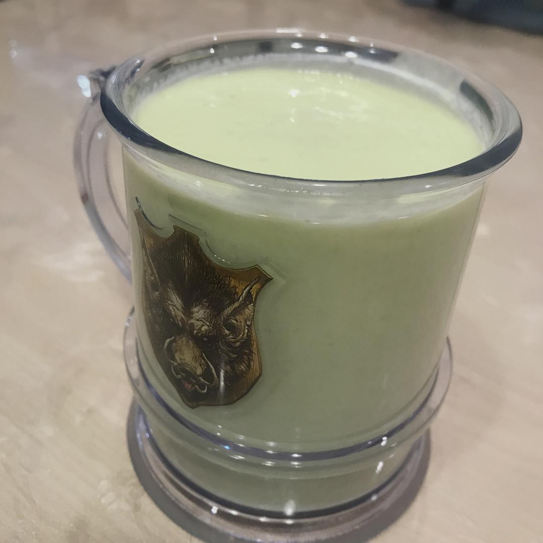 牛油果奶昔