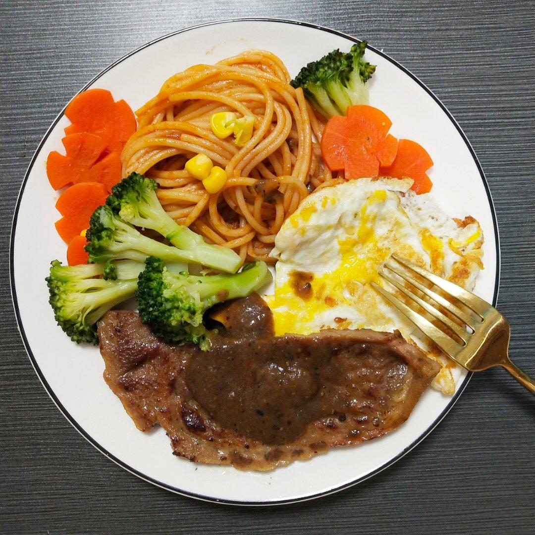黑椒牛排