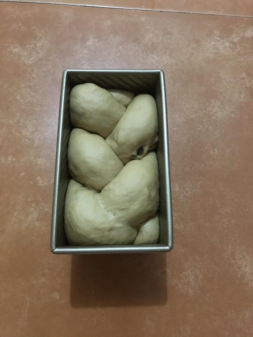 暖软黑糖吐司