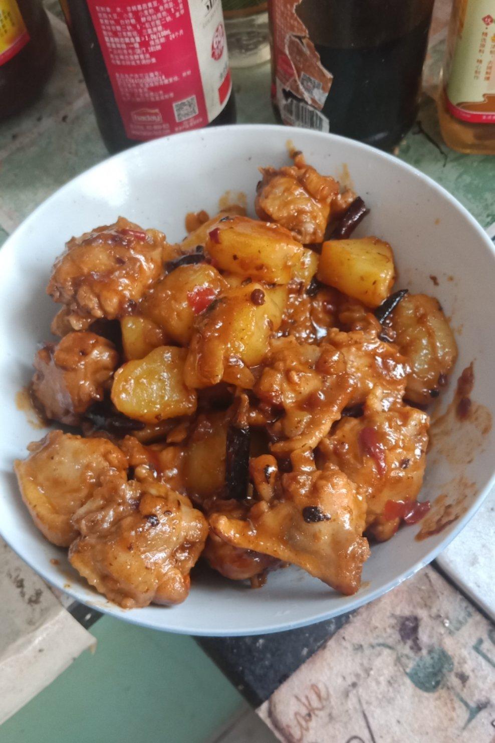 土豆烧鸡翅