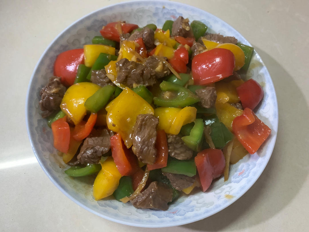 低脂低卡的彩椒牛肉粒