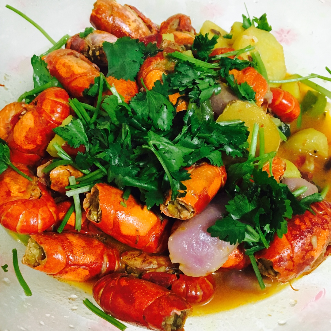 香辣小龙虾-超详细处理干净步骤！