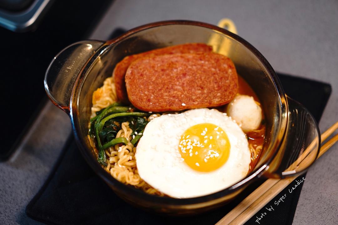 完美辣白菜泡面