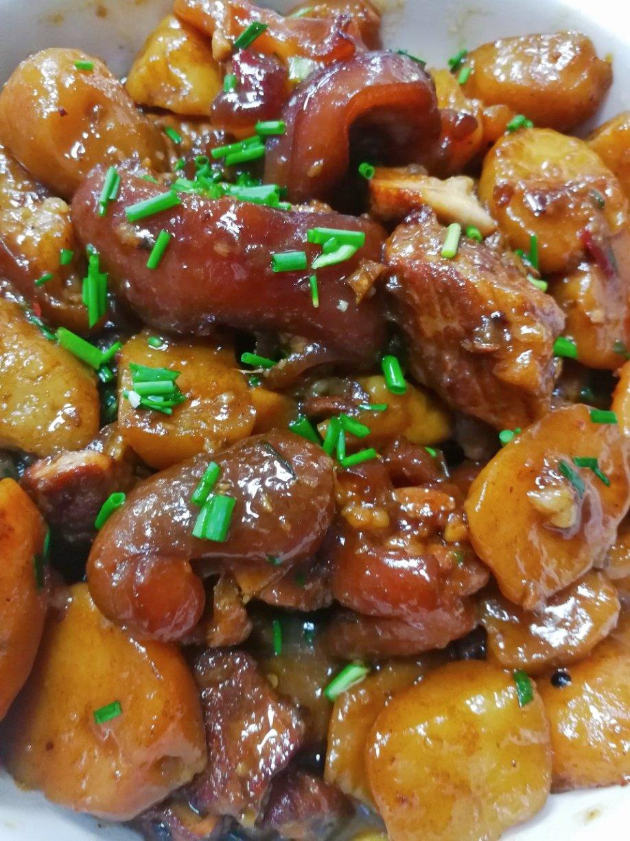 简爱phq做的红烧猪蹄炖土豆