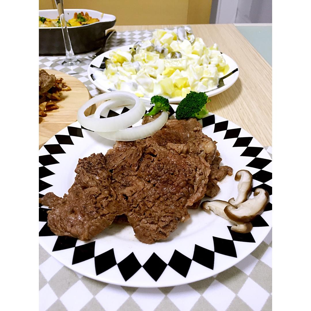 黑胡椒红酒牛排