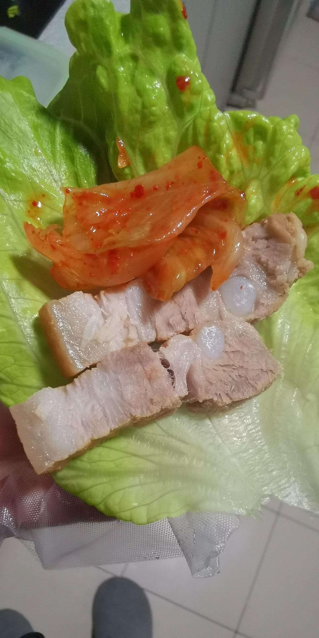 【0失败】韩国料理之韩式菜包酱五花肉/韩式菜包肉（bossam）