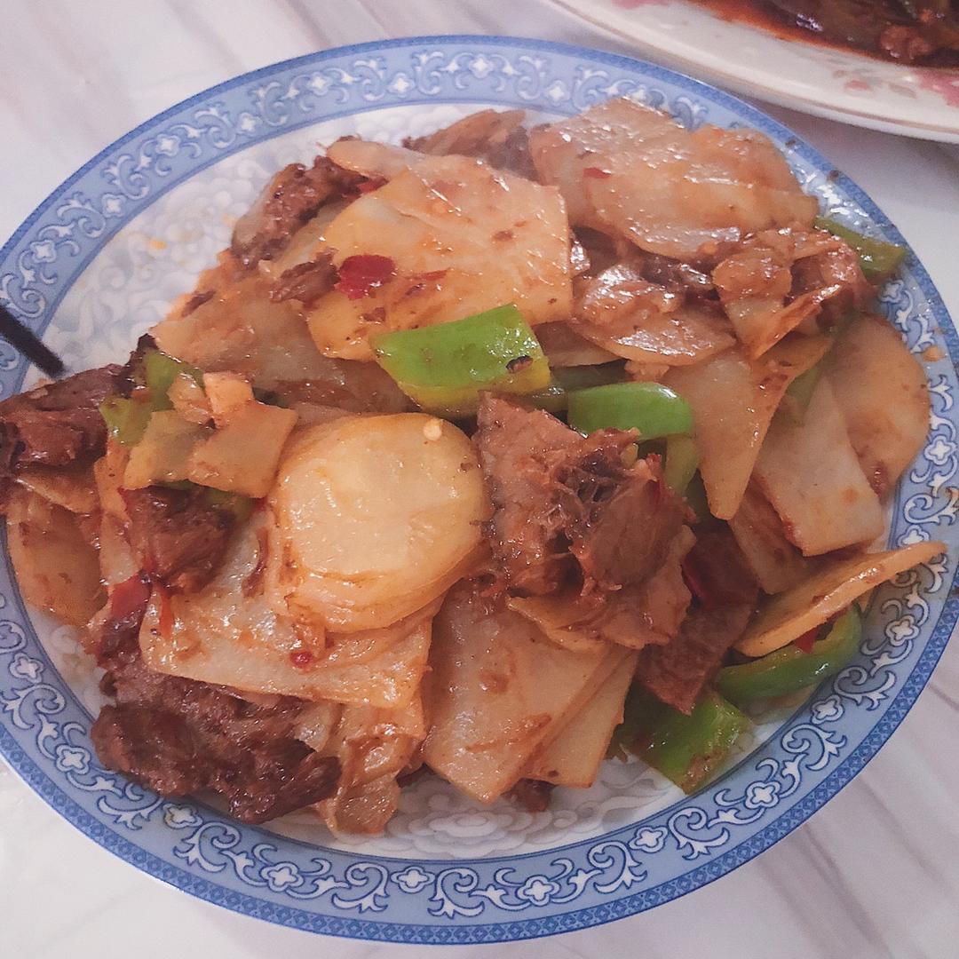 董太的私方菜--土豆片炒牛肉