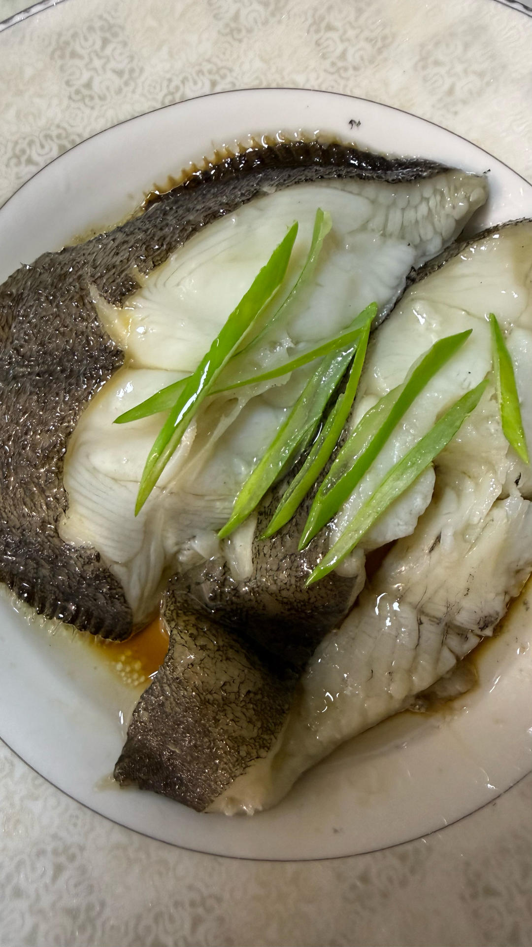 清蒸比目鱼（我妈的版本） 😂