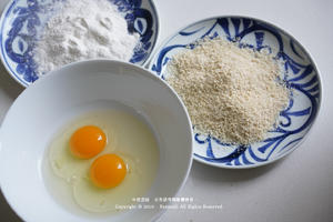 日式猪排饭 | 鲜美嫩滑蛋液包裹香酥猪排的做法 步骤4