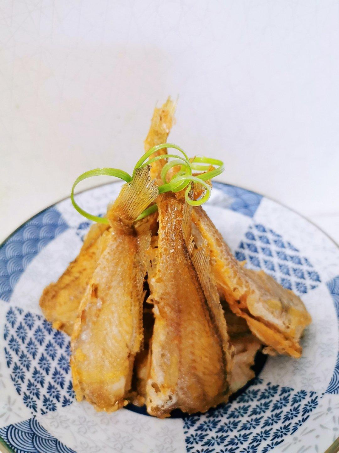 我是原来的summer做的外脆里嫩的干炸鲳扁鱼