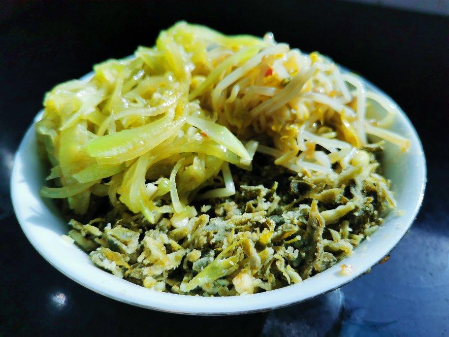 凉拌莴笋丝