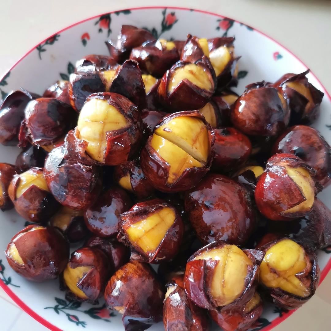铁锅炒板栗