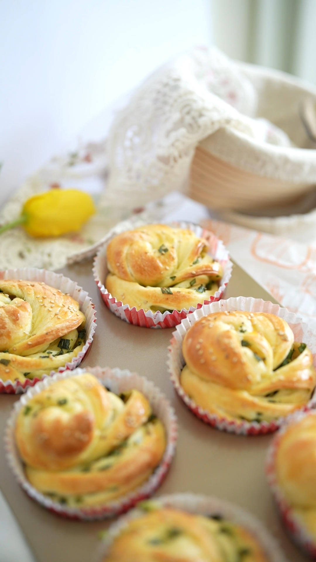 中式美味｜葱香黄油面包卷