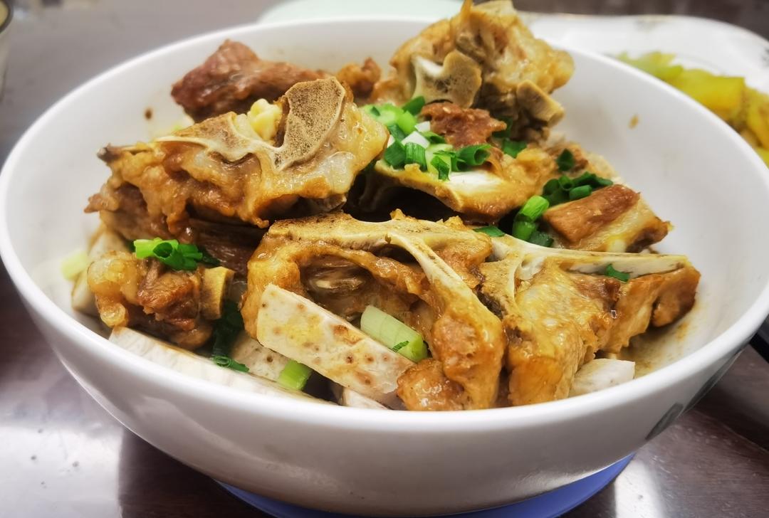 荔浦芋头蒸排骨