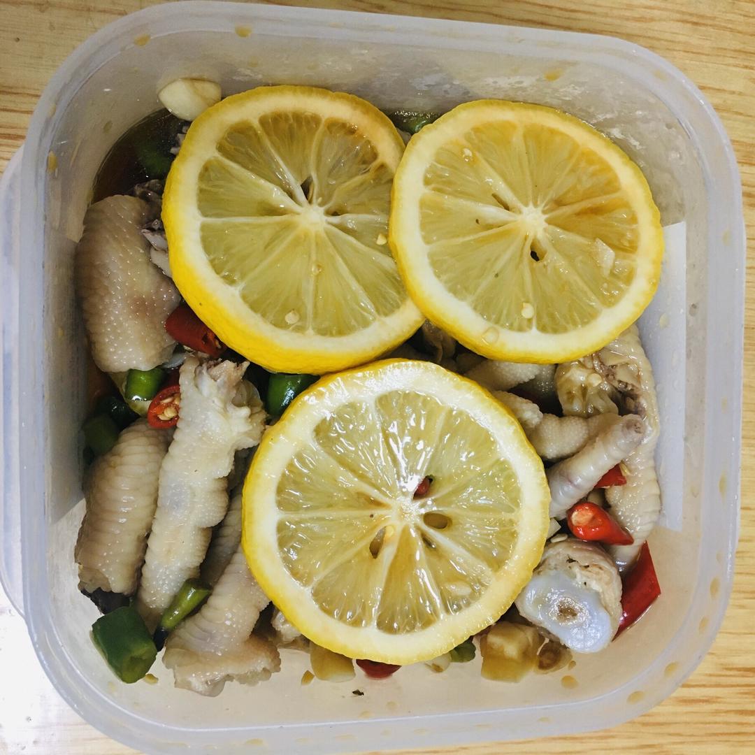 开胃网红柠檬鸡爪的做法