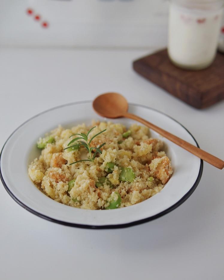 请叫我不用刷碗的假米饭，鸡肉花菜饭