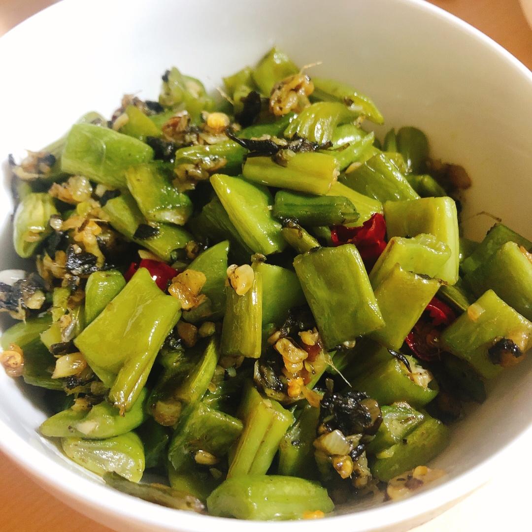 榄菜肉末四季豆
