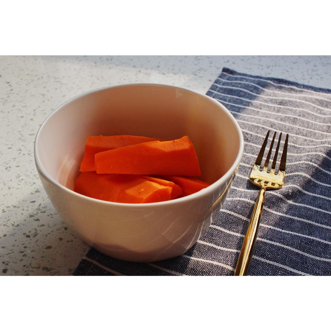 董太的私房菜--蒸胡萝卜