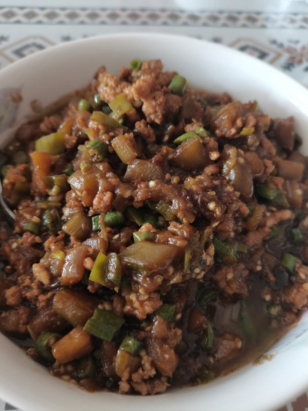 好吃起来我自己都害怕的豆角茄子打卤面