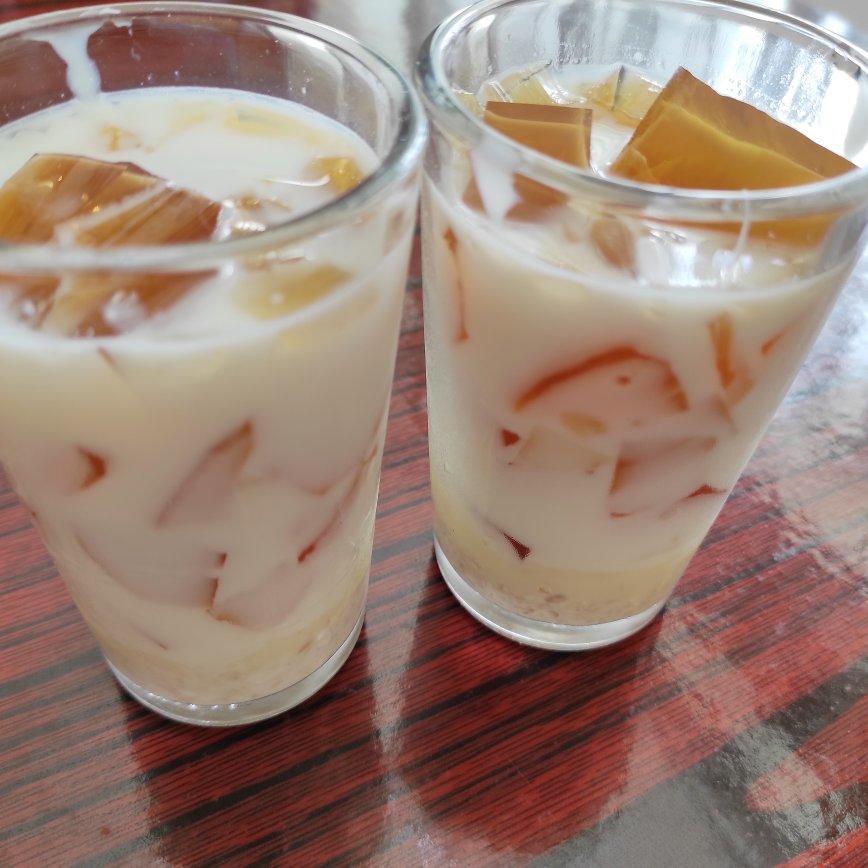 燕麦茶冻撞奶
