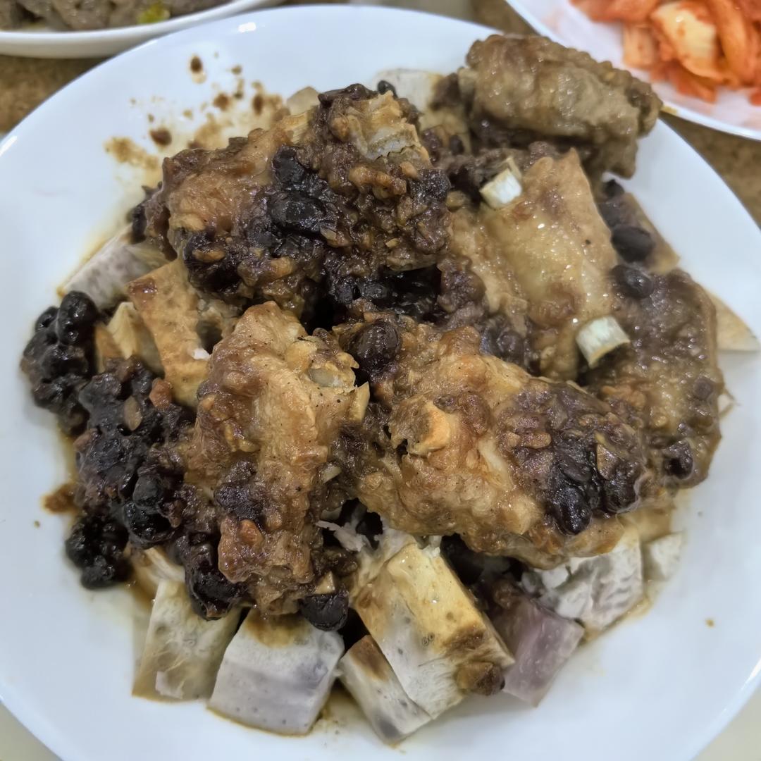 荔浦芋头蒸排骨