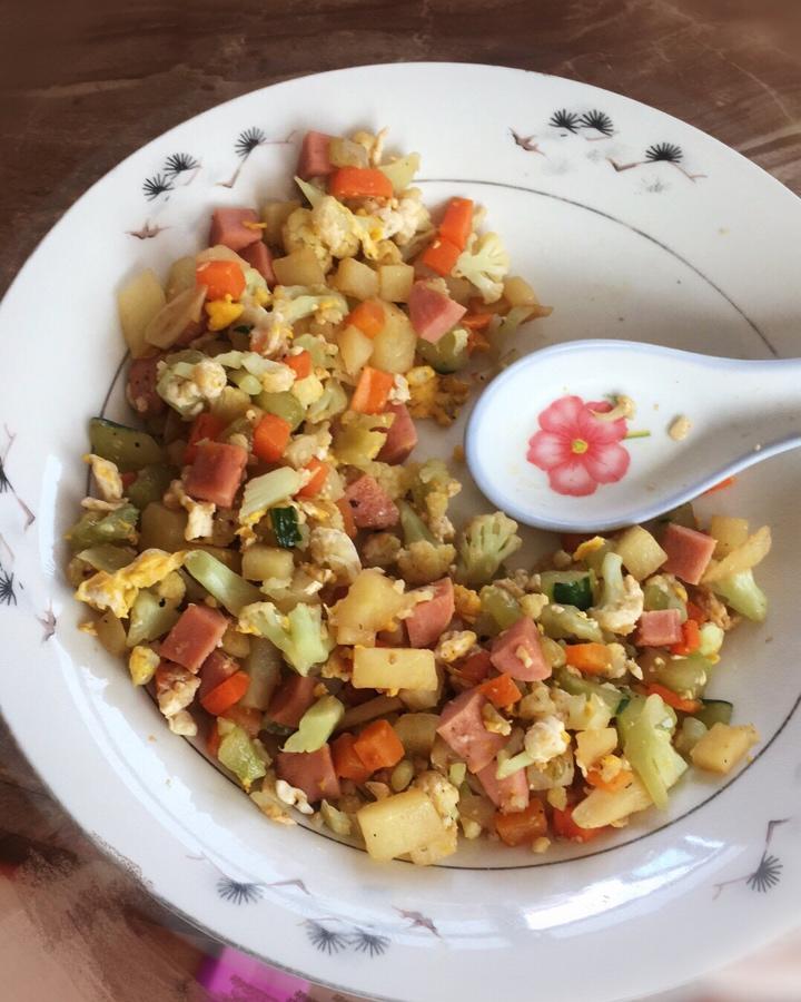 创意减脂餐：减脂花菜炒饭
