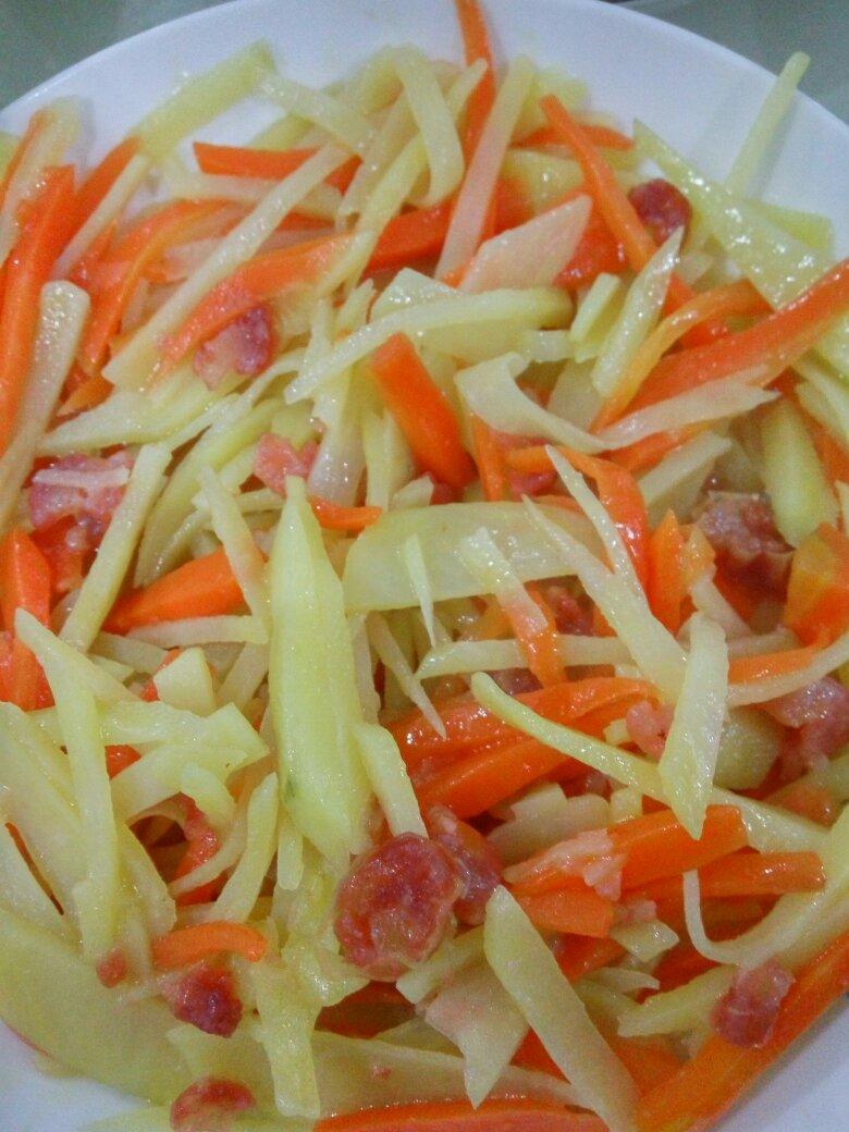 炒胡萝卜土豆丝