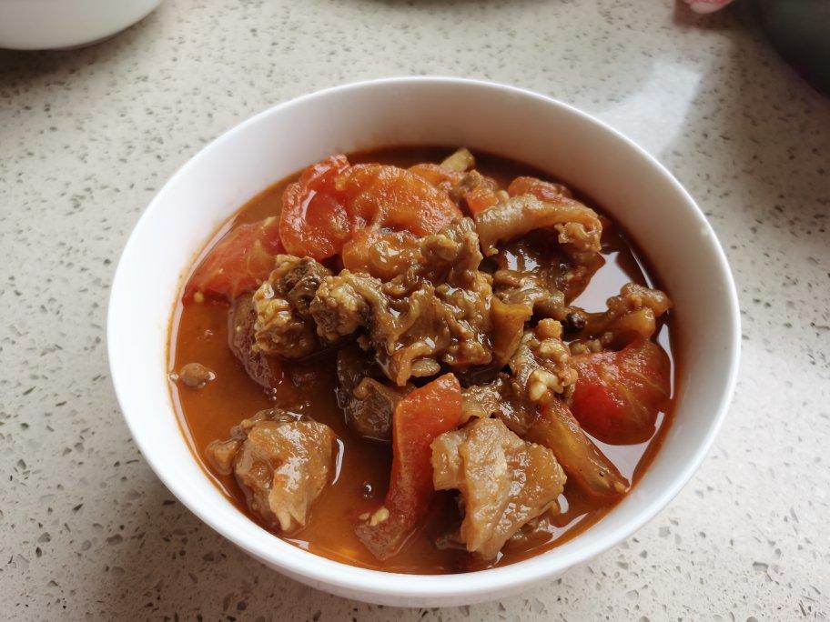 老丁的私房菜-番茄牛腩煲