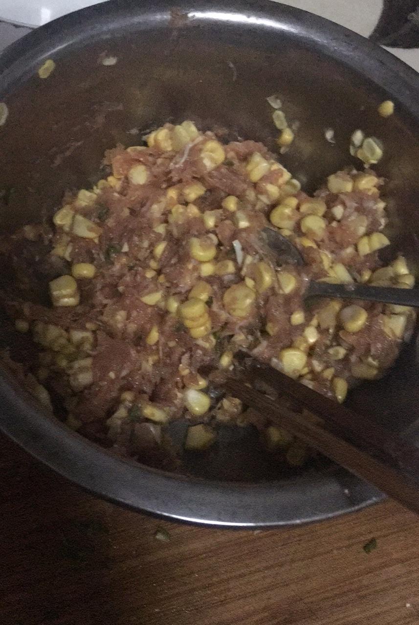 甜玉米鸡肉馄饨