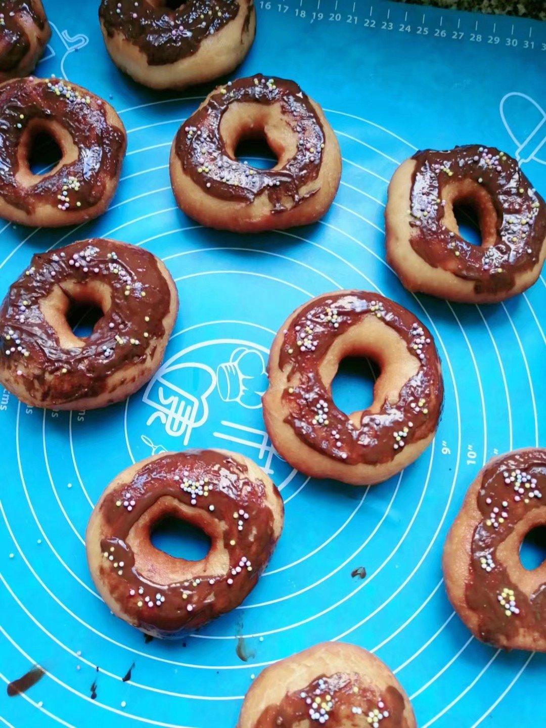 超简单好吃的甜甜圈