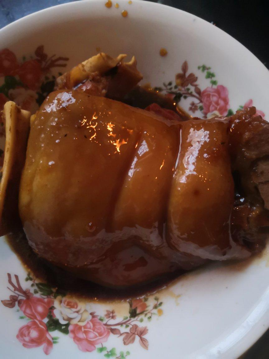 冰糖肘子