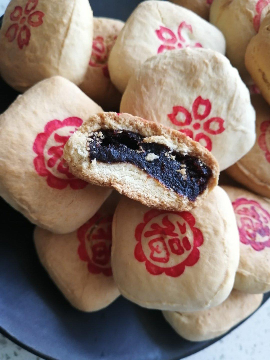 熊吃蛋糕吗hn做的稻香村枣泥方酥贵妃饼