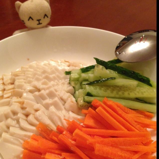 胡萝卜黄瓜豆腐丝的做法