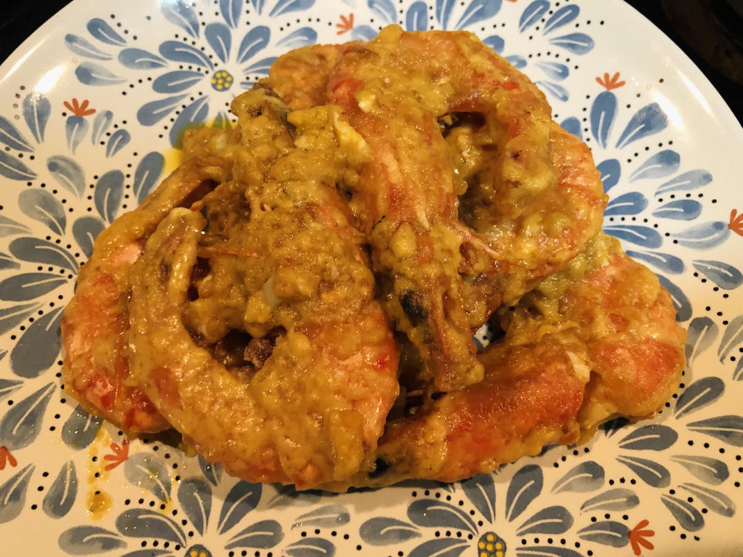 咸蛋黄奶油虾