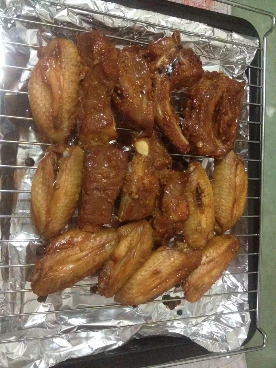 香到骨头里的蒜香排骨（烤箱）