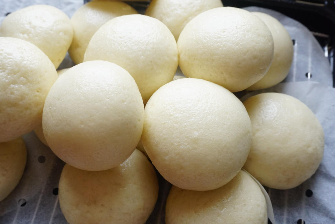 呛面馒头这样做 口感紧实麦香味十足 附细节视频详解