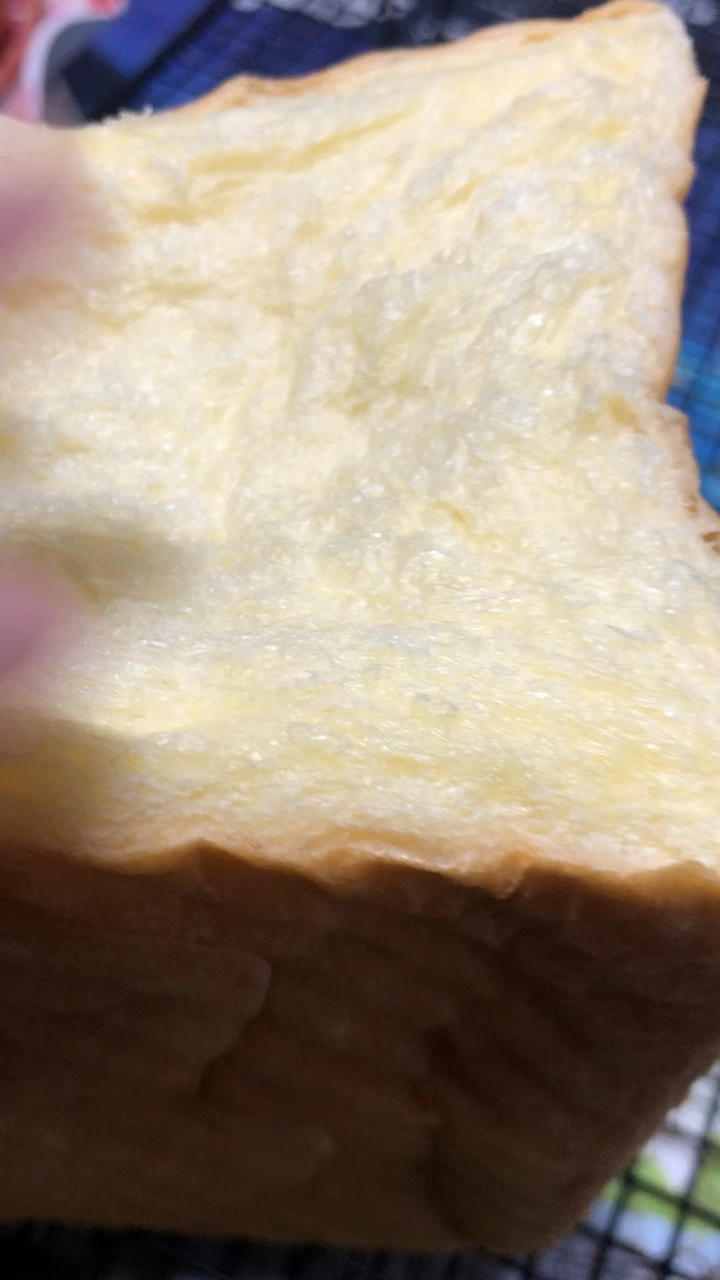 和云朵一样柔软的北海道牛奶吐司